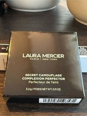 Laura Mercier Secret Camouflage Complexion Perfector